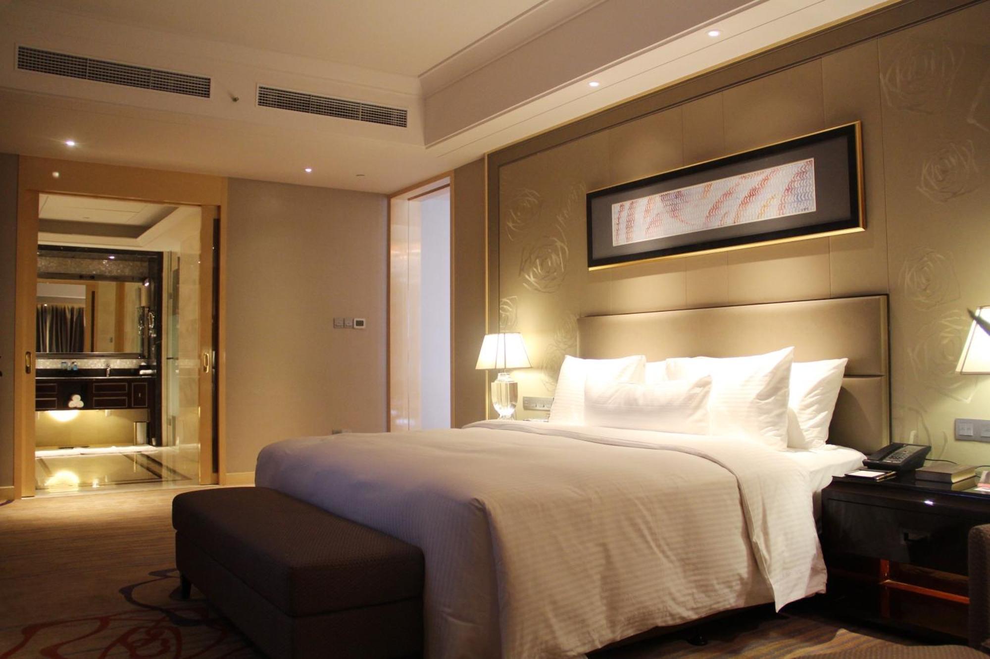 Hotel Wanda Realm Longyan Zimmer foto